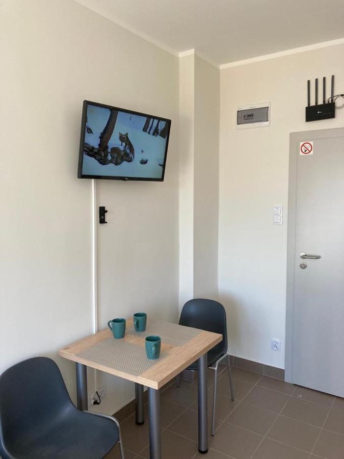 Hostel Przy Stadionie Jaworzno Esterno foto